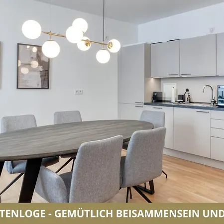 Neu Fuerstenloge 1-6 Pers Hinter Dem Markgraeflichen Opernhaus - 2 Schlafzimmer Mit Boxspringbetten 4 Einzel Oder 2 Doppelbetten, Balkon Und Einbaukueche, Barrierearm بايروث
