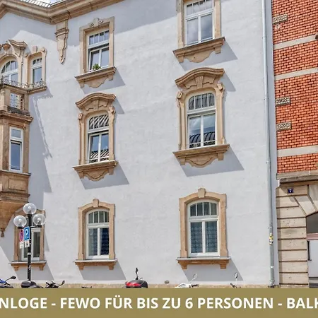 Lägenhet Neu Fuerstenloge 1-6 Pers Hinter Dem Markgraeflichen Opernhaus - 2 Schlafzimmer Mit Boxspringbetten 4 Einzel Oder 2 Doppelbetten, Balkon Und Einbaukueche, Barrierearm