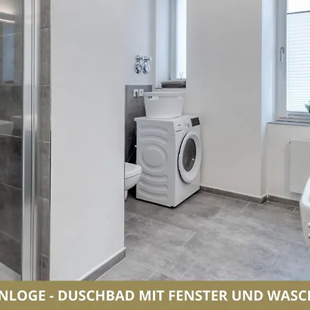 شقة Neu Fuerstenloge 1-6 Pers Hinter Dem Markgraeflichen Opernhaus - 2 Schlafzimmer Mit Boxspringbetten 4 Einzel Oder 2 Doppelbetten, Balkon Und Einbaukueche, Barrierearm