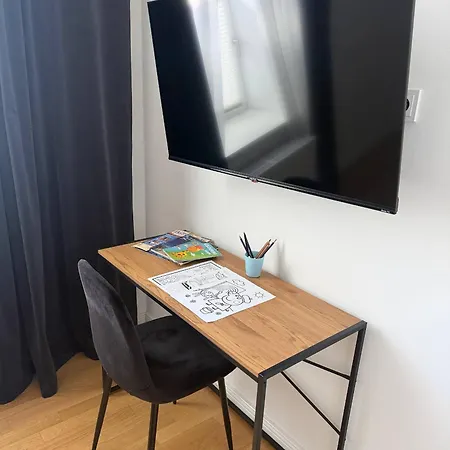 Sali Homes - Opera Loge 2br Balcony *