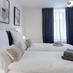 Sali Homes - Opera Loge 2br Balcony Apartamento *