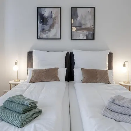 Sali Homes - Opera Loge 2br Balcony * Bayreuth