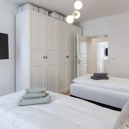 Sali Homes - Opera Loge 2br Balcony Bayreuth