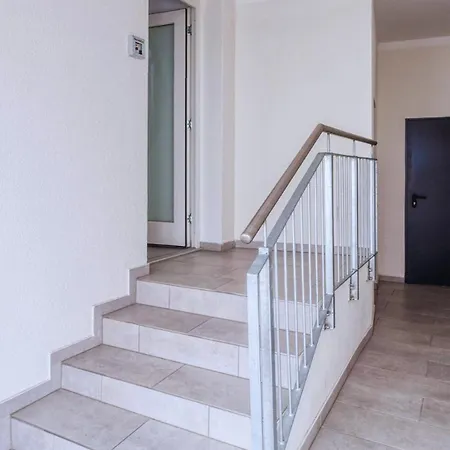 Apartman Sali Homes - Opera Loge 2br Balcony *